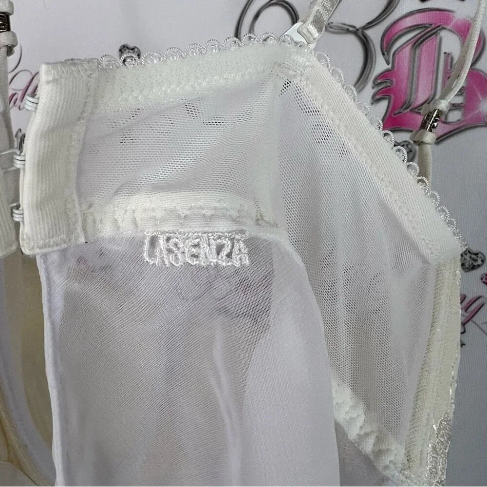 La SENZA babydoll bustier Lacie Cream and White Sheer Lace Chemise